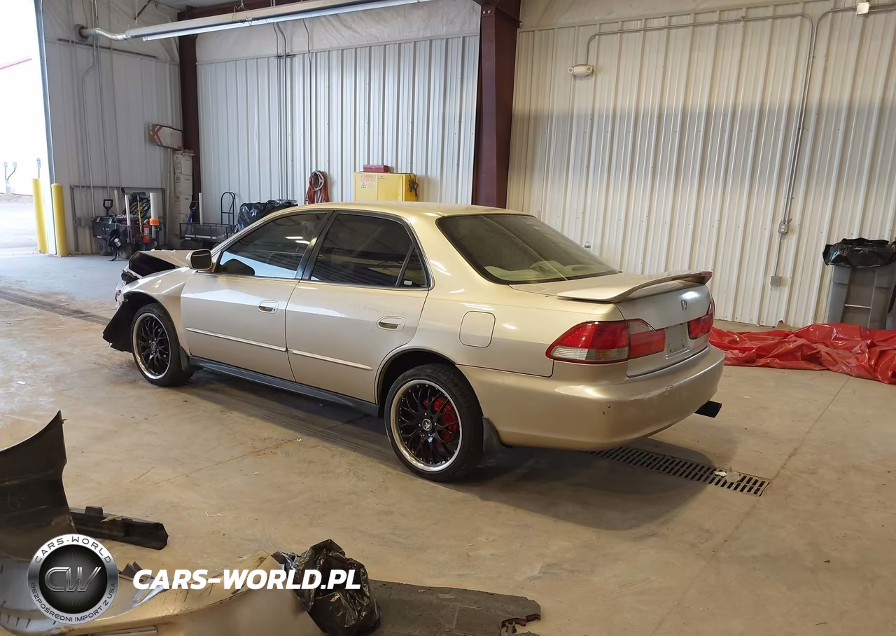 2002 Honda Accord 2.3 Lx VIN:JHMCG55402C031797 - 3
