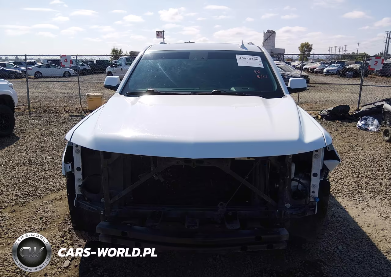2018 Chevrolet Suburban Lt VIN:1GNSKHKC9JR248745 - 13
