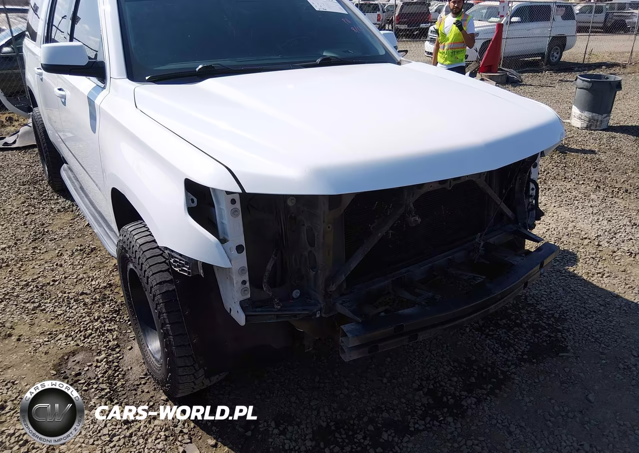 2018 Chevrolet Suburban Lt VIN:1GNSKHKC9JR248745 - 20