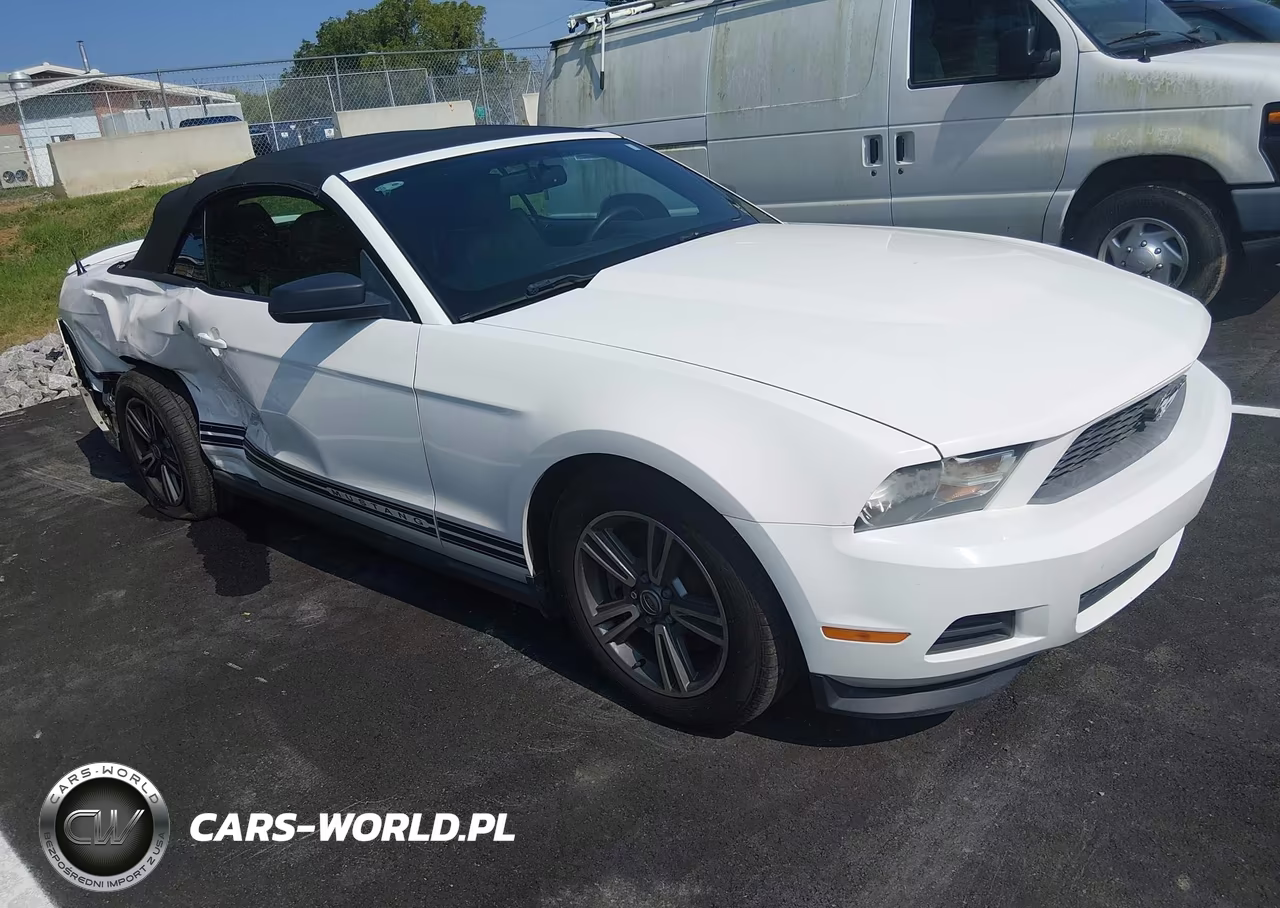 2011 Ford Mustang V6 Premium