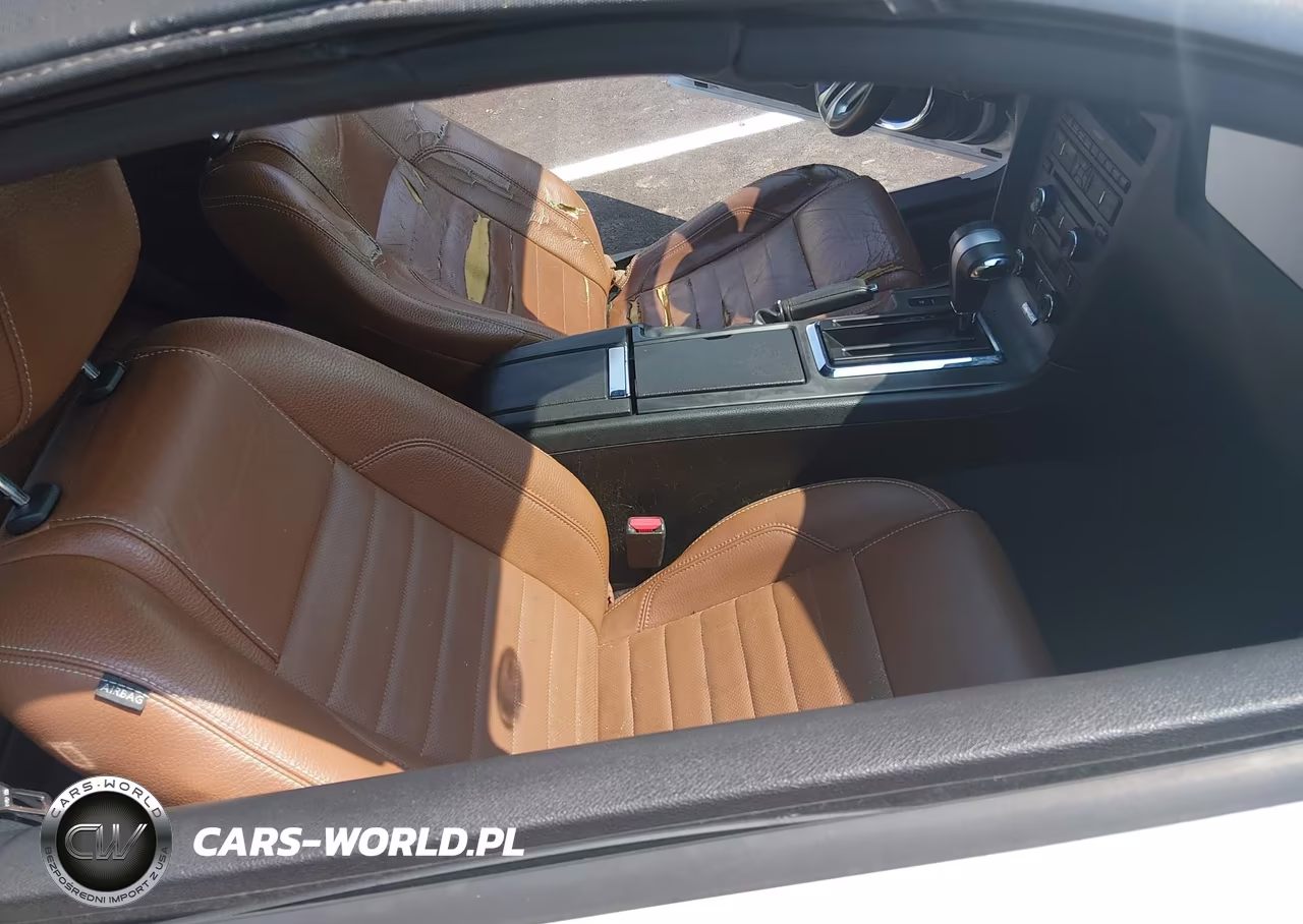 2011 Ford Mustang V6 Premium VIN:1ZVBP8EM6B5119947 - 5