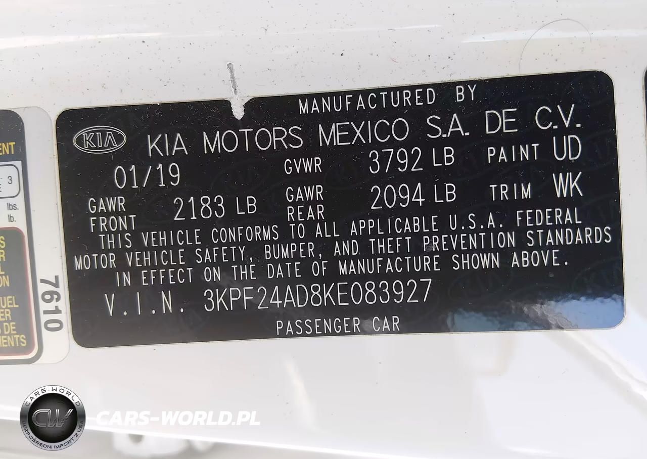 2019 Kia Forte Lxs VIN:3KPF24AD8KE083927 - 9