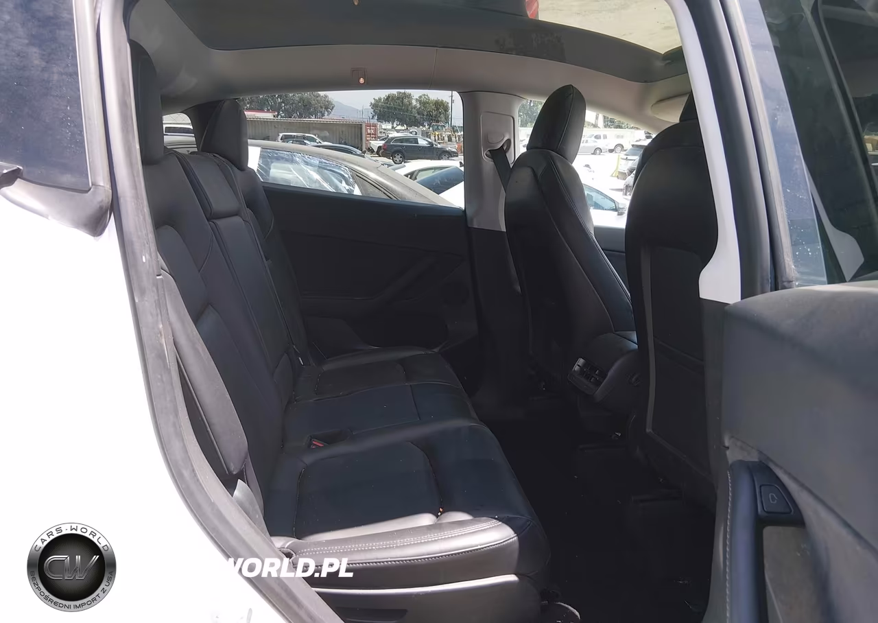2022 Tesla Model Y Long Range Dual Motor All-Wheel Drive VIN:7SAYGAEE9NF314881 - 8