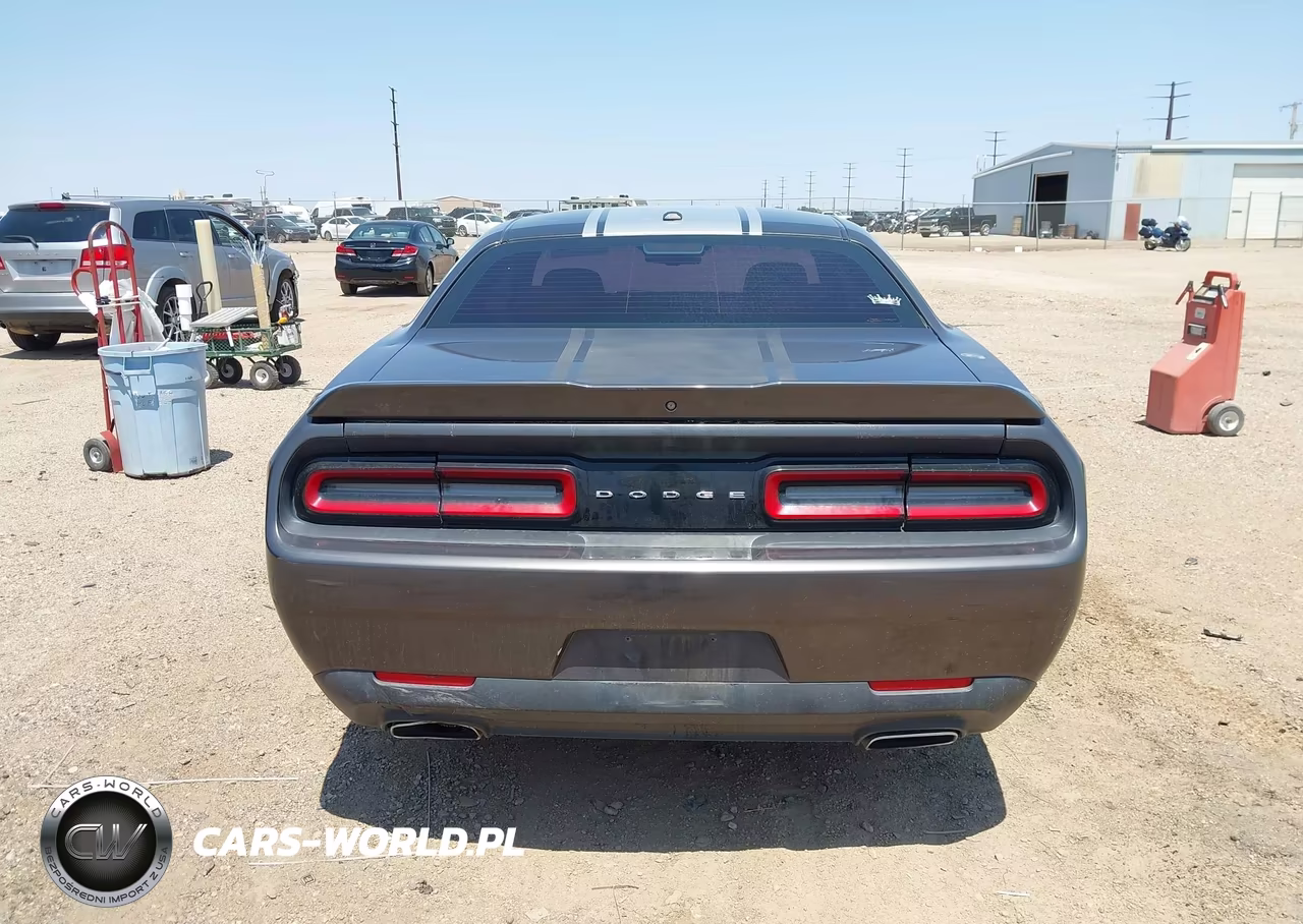 2019 Dodge Challenger Sxt VIN:2C3CDZAGXKH687542 - 16