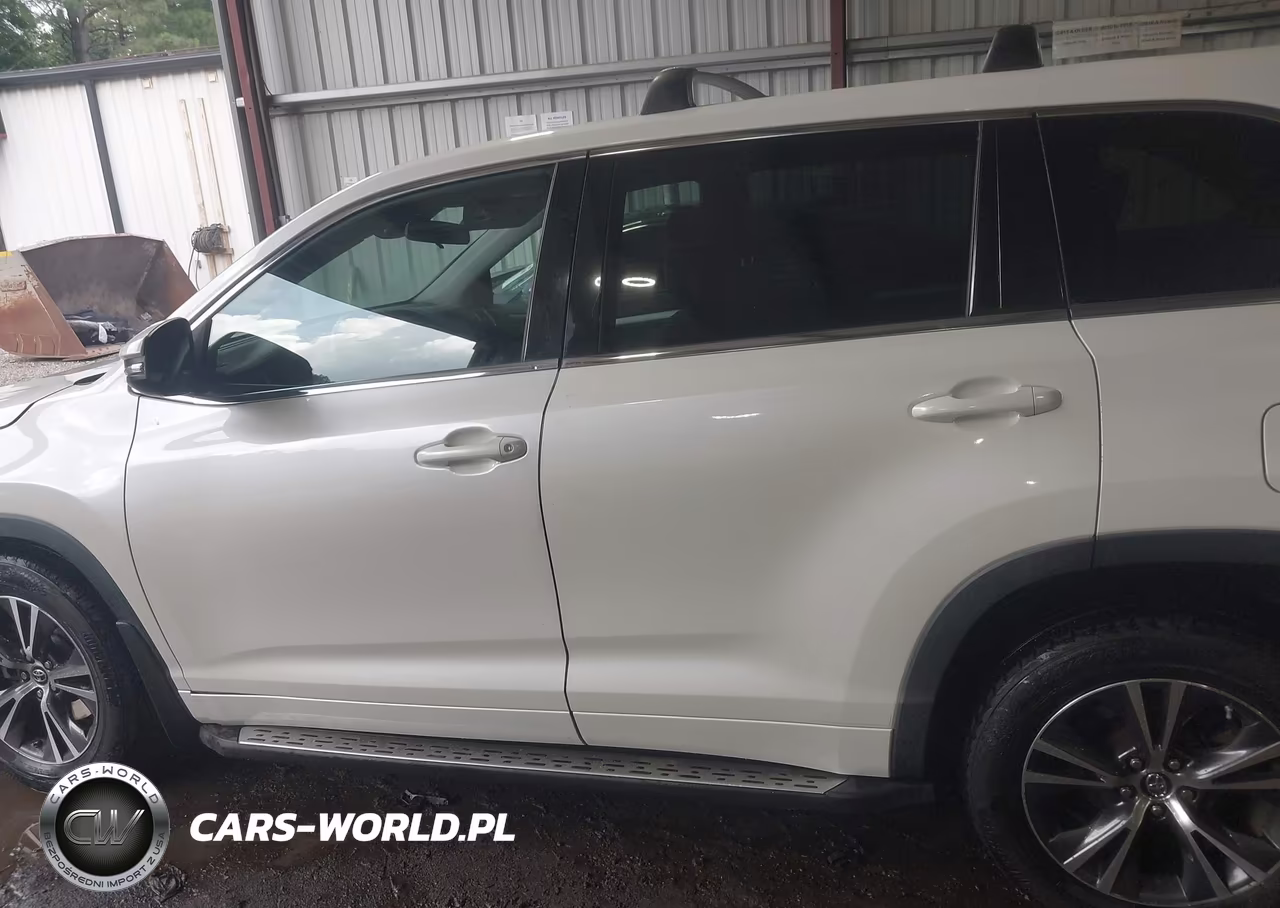 2017 Toyota Highlander Le VIN:5TDBZRFH0HS366078 - 15
