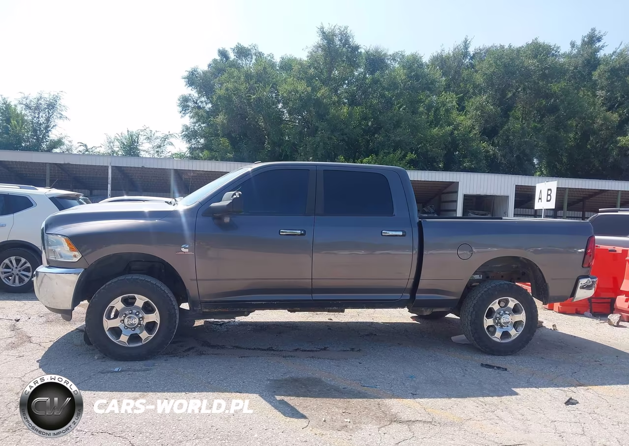 2015 Ram 2500 Slt VIN:3C6UR5DL5FG610609 - 14