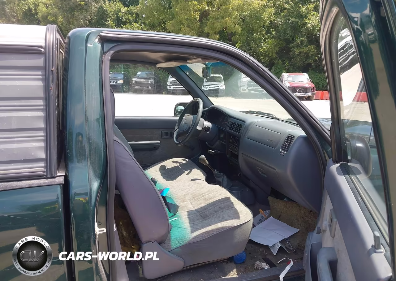 1999 Toyota Tacoma VIN:4TANL42N1XZ410210 - 5