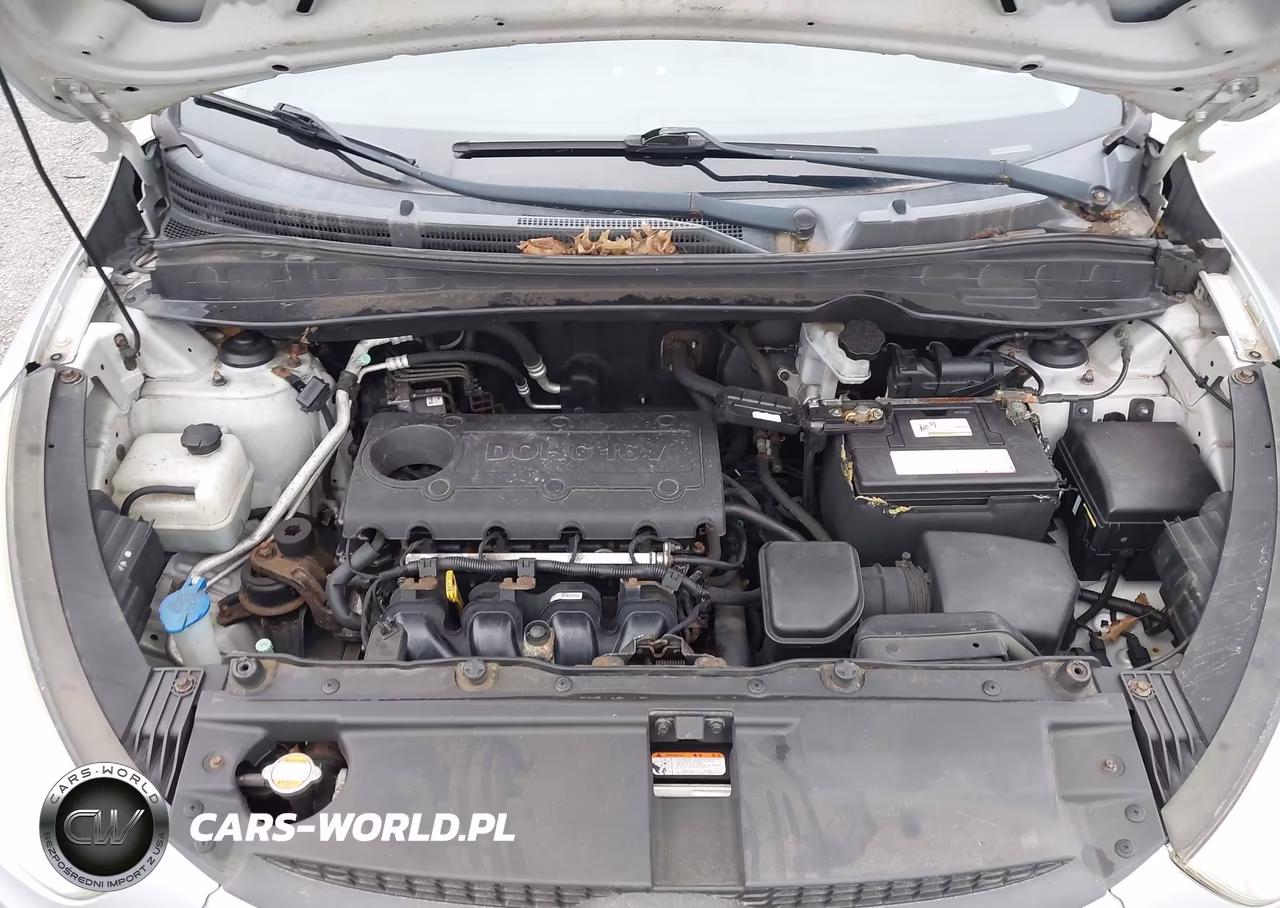 2010 Hyundai Tucson Gls VIN:KM8JU3AC1AU056862 - 10