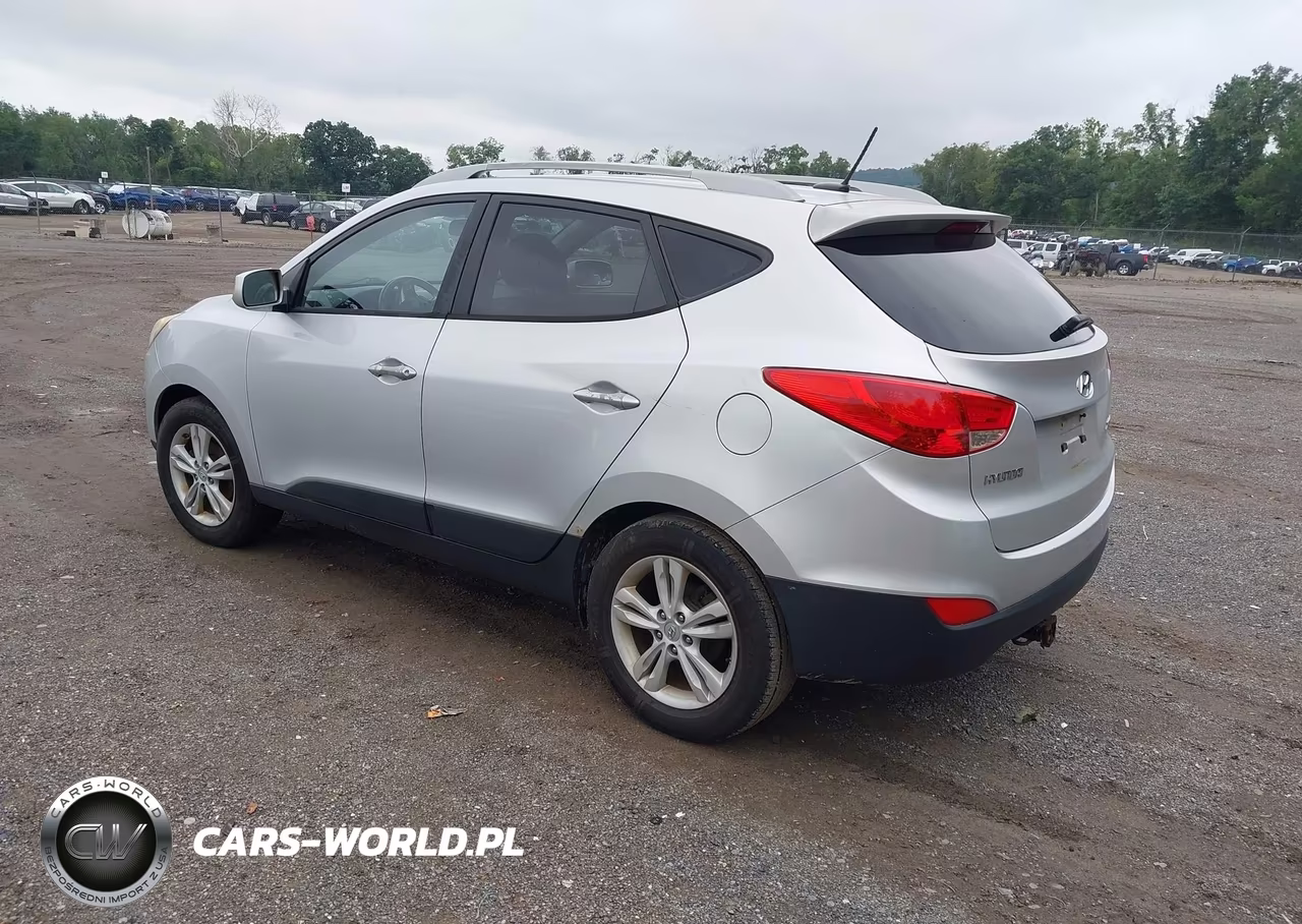2010 Hyundai Tucson Gls VIN:KM8JU3AC1AU056862 - 3
