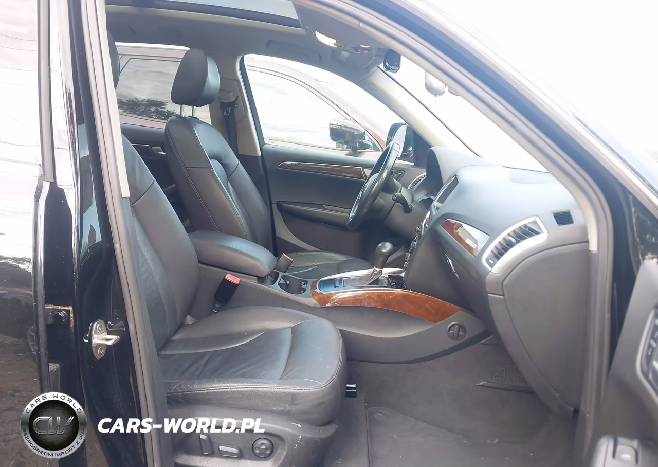 2010 Audi Q5 3.2 Premium VIN:WA1CKAFPXAA100937 - 5