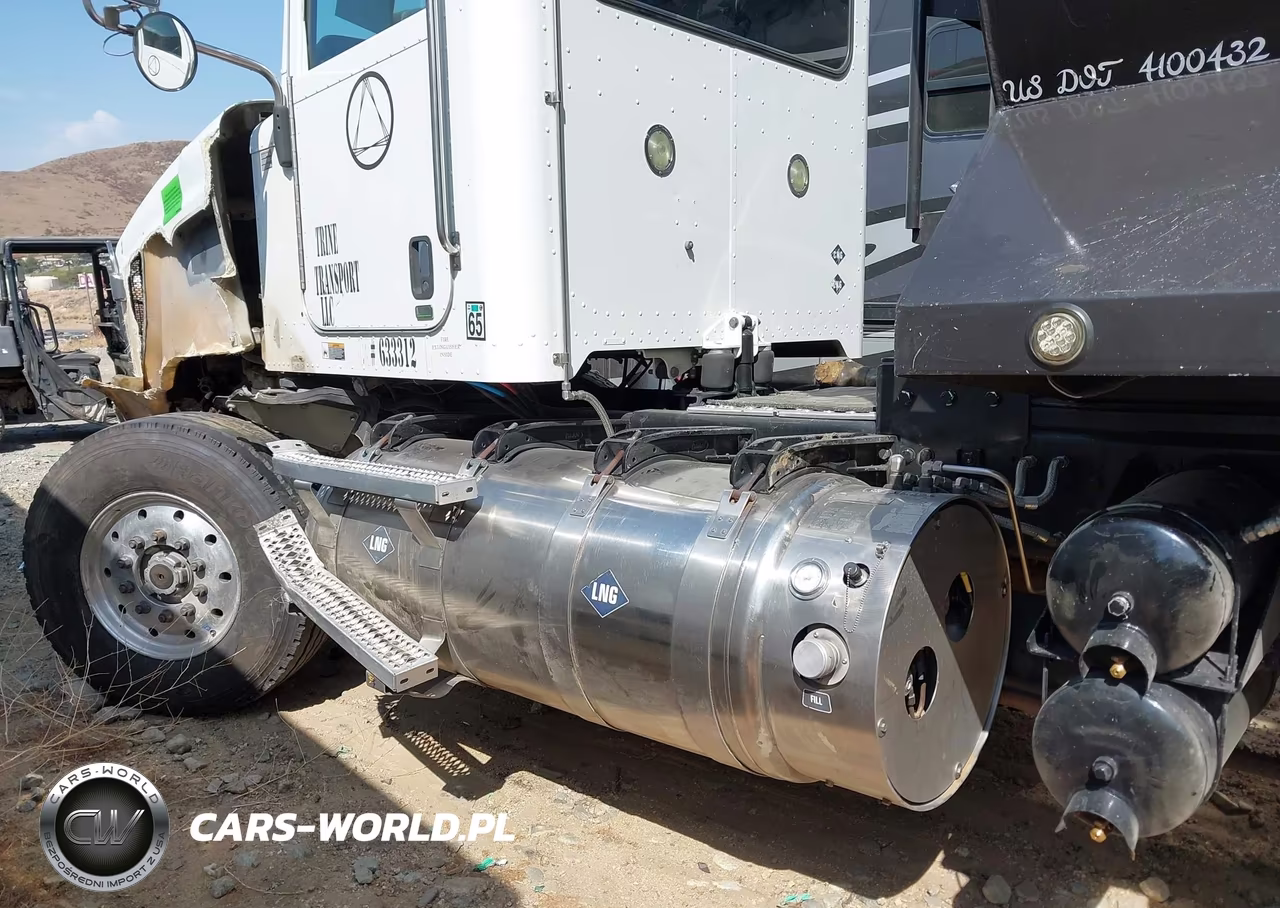 2015 Peterbilt 384 VIN:1NPVDH9X4FD284428 - 15