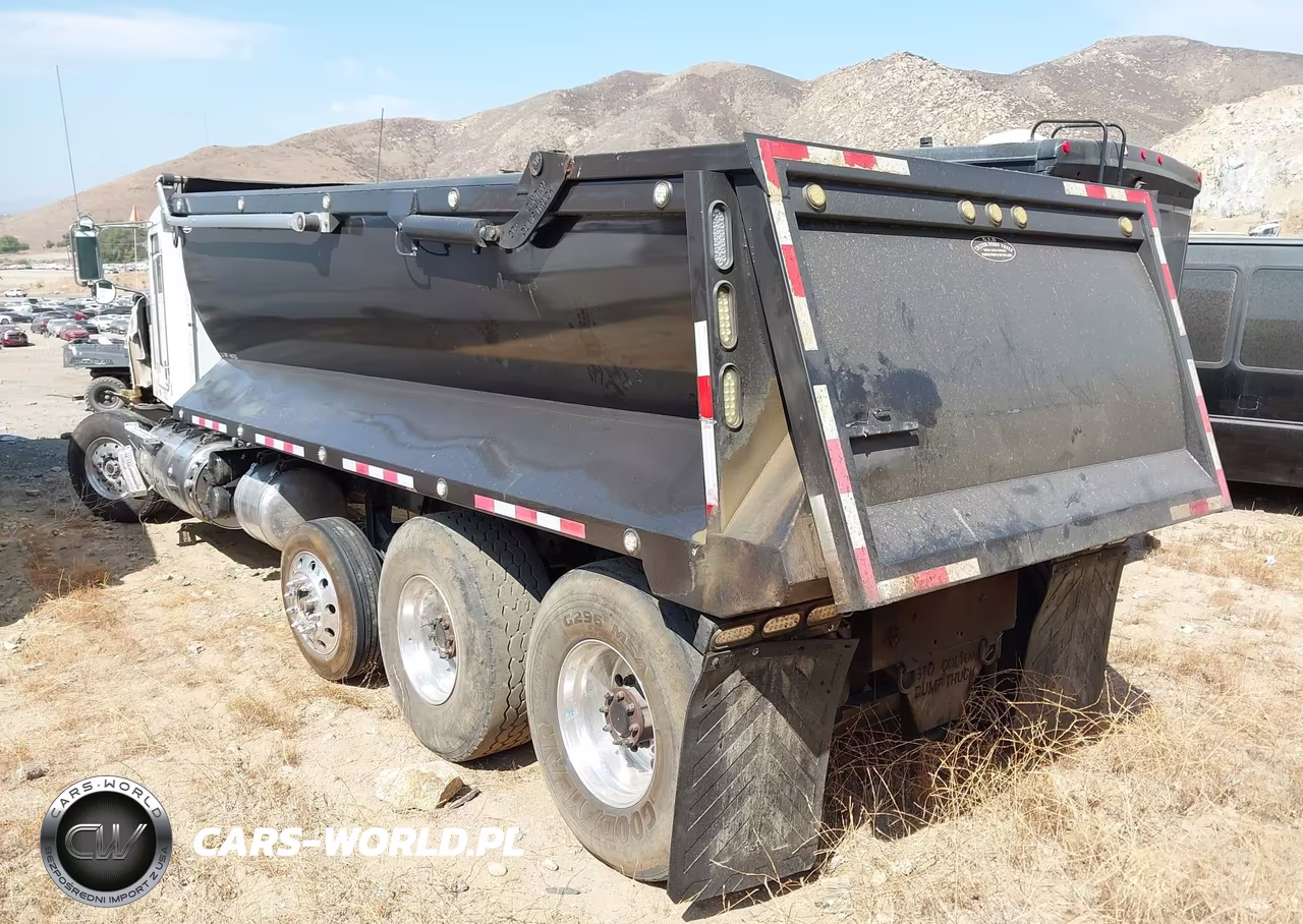 2015 Peterbilt 384 VIN:1NPVDH9X4FD284428 - 3