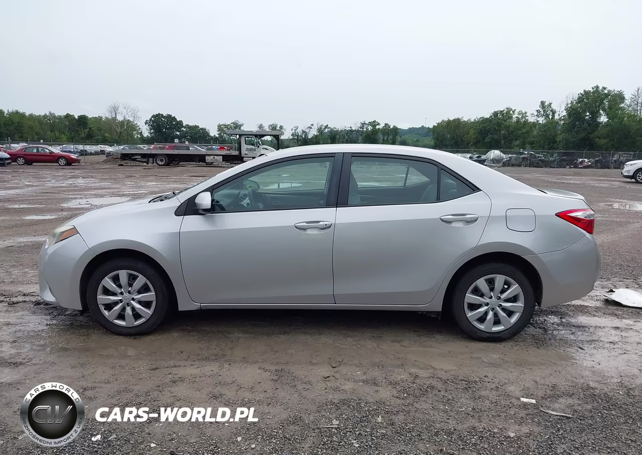 2016 Toyota Corolla Le VIN:2T1BURHE4GC722671 - 15