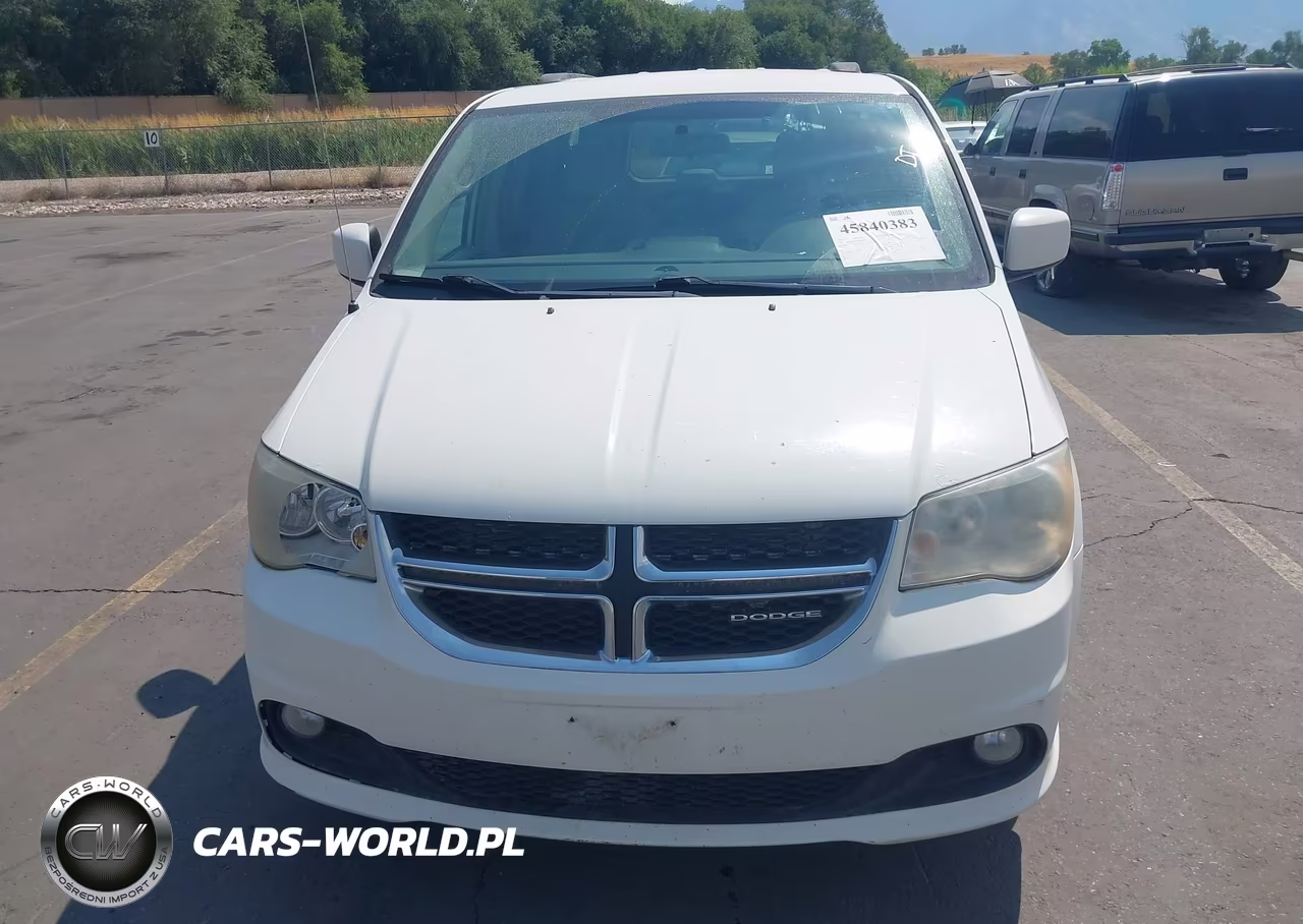 2011 Dodge Grand Caravan Crew VIN:2D4RN5DG8BR680450 - 6