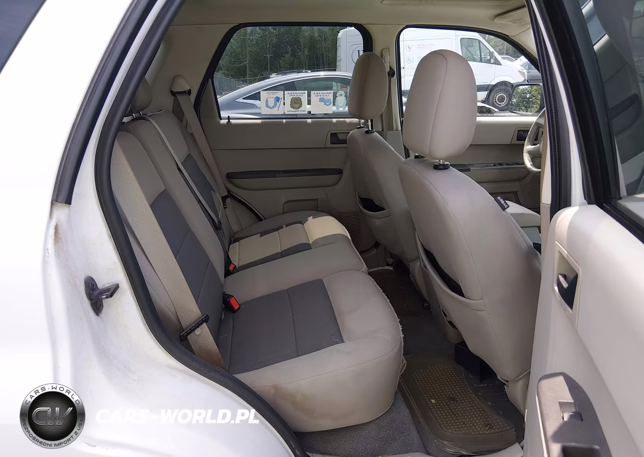 2008 Ford Escape Xlt VIN:1FMCU93118KC68335 - 8