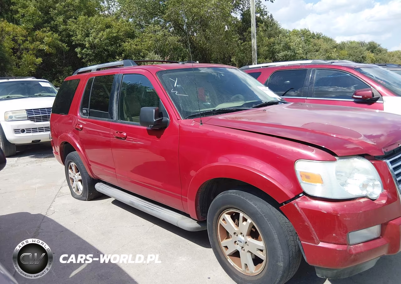 2010 Ford Explorer Xlt VIN:1FMEU6DEXAUA18031 - 13