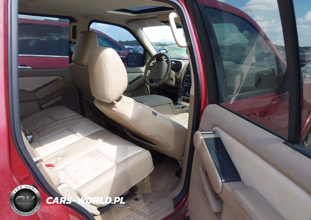 2010 Ford Explorer Xlt VIN:1FMEU6DEXAUA18031 - 8