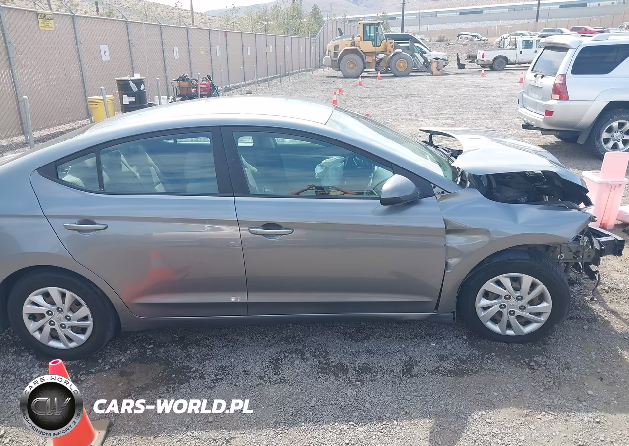 2019 Hyundai Elantra Se VIN:5NPD74LF5KH452228 - 13