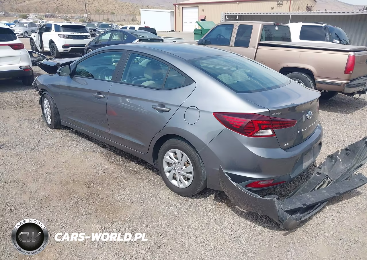 2019 Hyundai Elantra Se VIN:5NPD74LF5KH452228 - 3