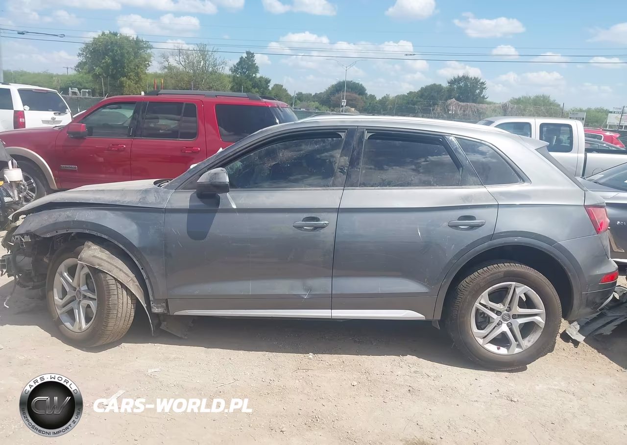 2018 Audi Q5 2.0T Premium-2.0T Tech Premium VIN:WA1ANAFY2J2139359 - 14