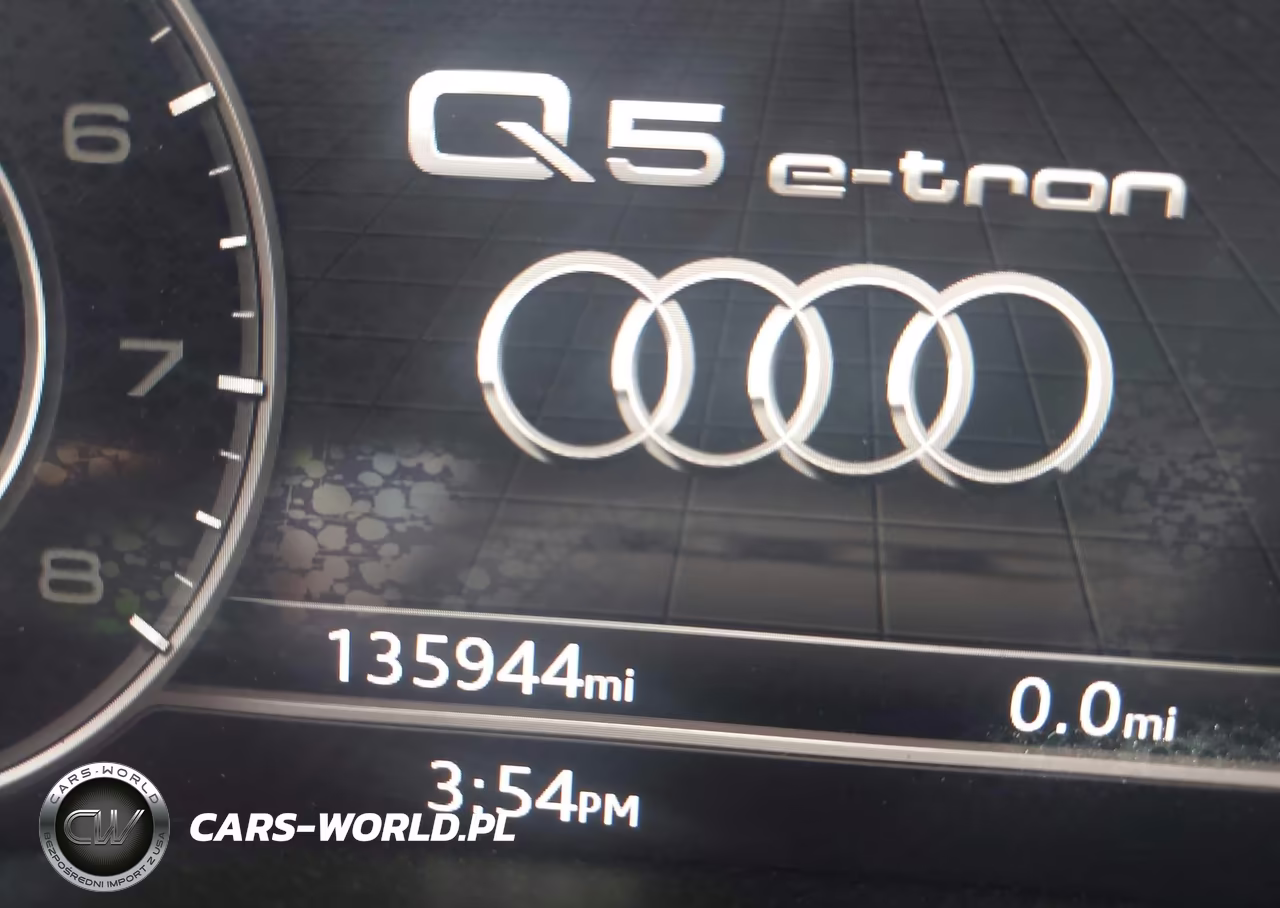 2018 Audi Q5 2.0T Premium-2.0T Tech Premium VIN:WA1ANAFY2J2139359 - 15