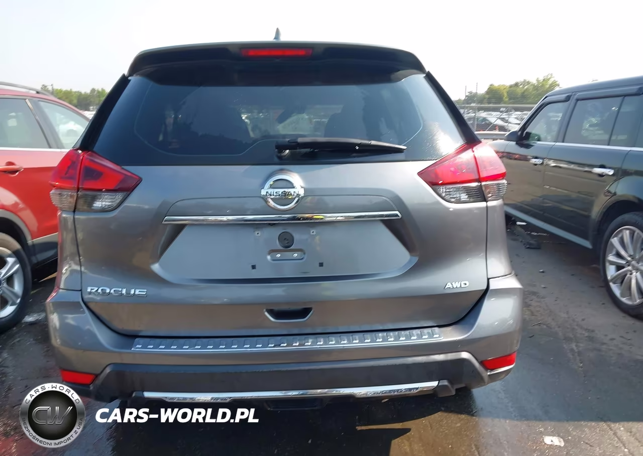 2019 Nissan Rogue S VIN:5N1AT2MV1KC748122 - 16