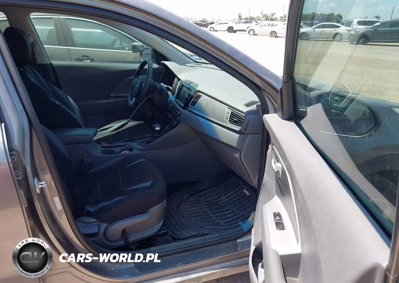 2017 Kia Niro Lx VIN:KNDCB3LC4H5047271 - 5