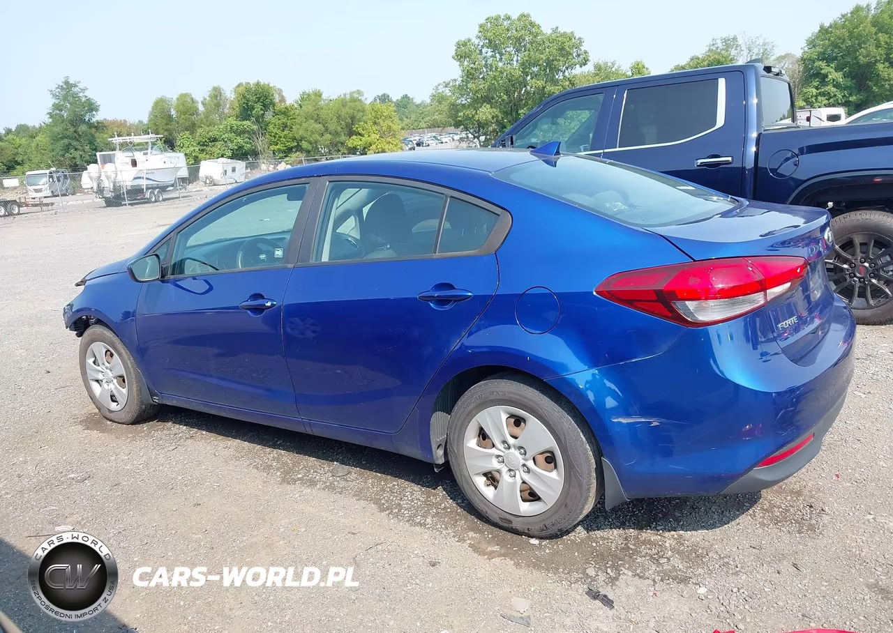 2017 Kia Forte Lx VIN:3KPFL4A72HE041026 - 15