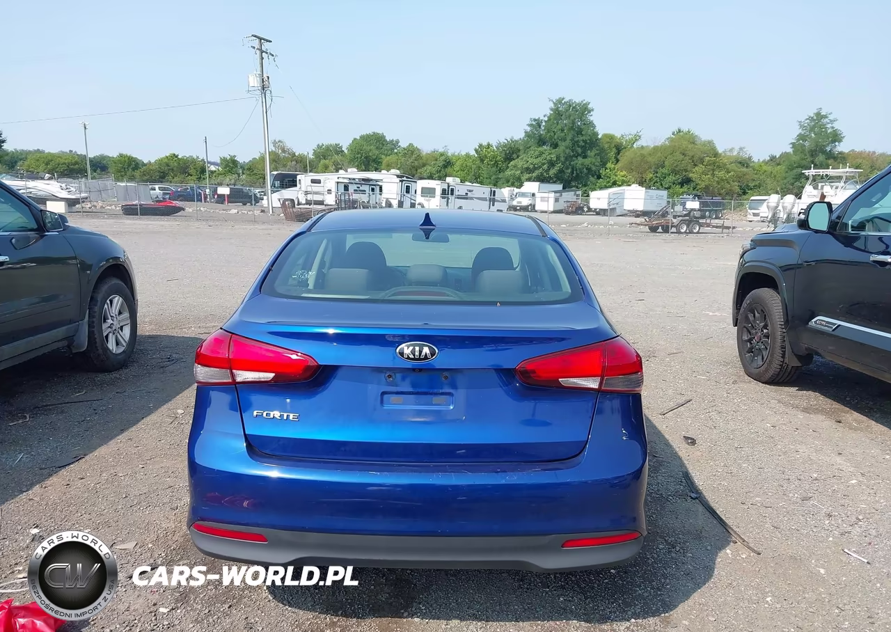 2017 Kia Forte Lx VIN:3KPFL4A72HE041026 - 17