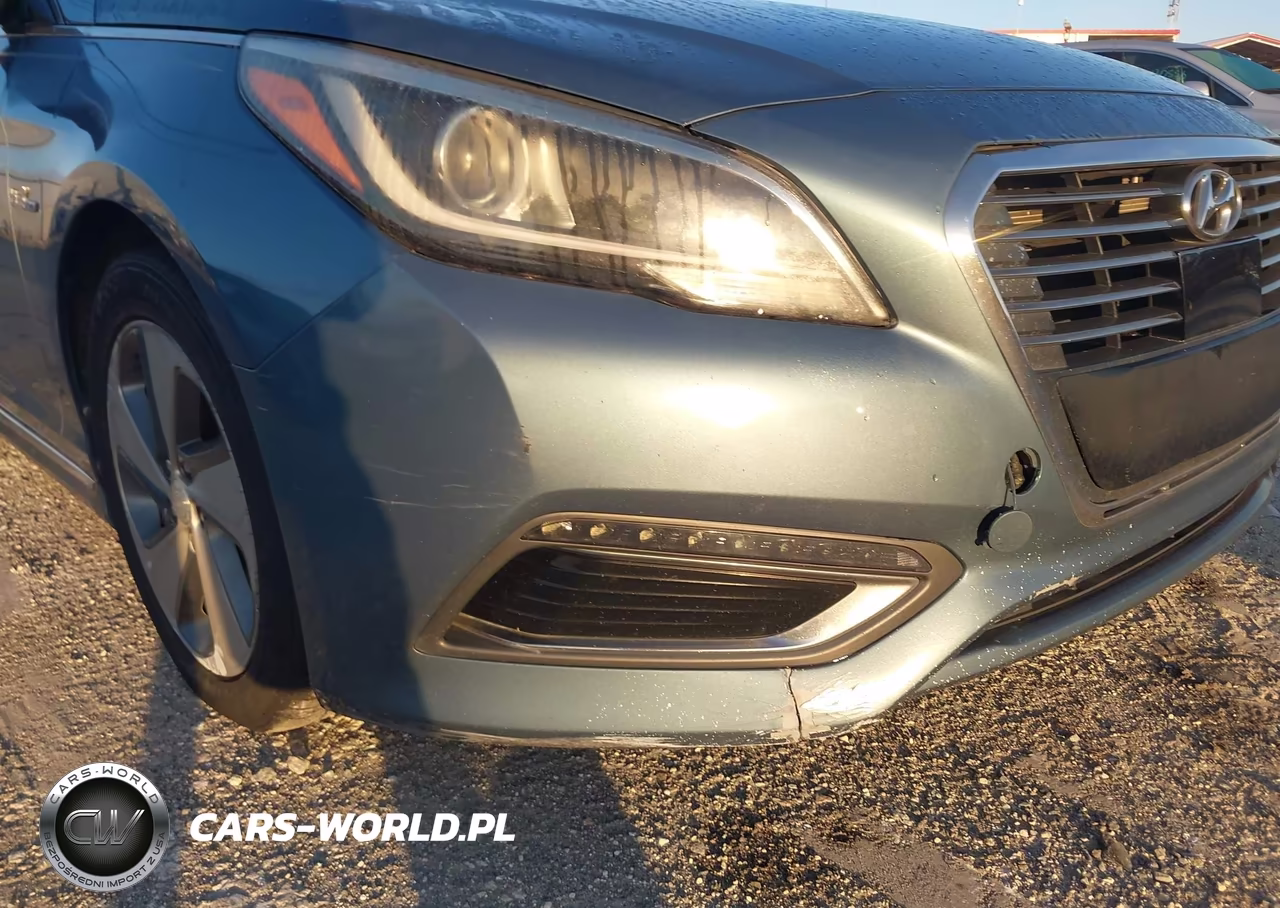 2016 Hyundai Sonata Hybrid Limited VIN:KMHE34L12GA018251 - 13