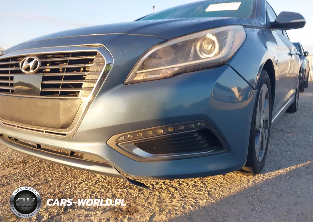 2016 Hyundai Sonata Hybrid Limited VIN:KMHE34L12GA018251 - 14