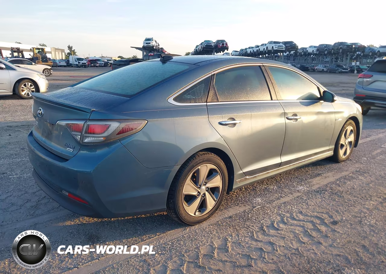 2016 Hyundai Sonata Hybrid Limited VIN:KMHE34L12GA018251 - 4