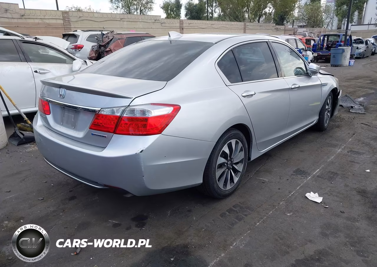 2015 Honda Accord Hybrid Ex-L VIN:1HGCR6F51FA010971 - 4