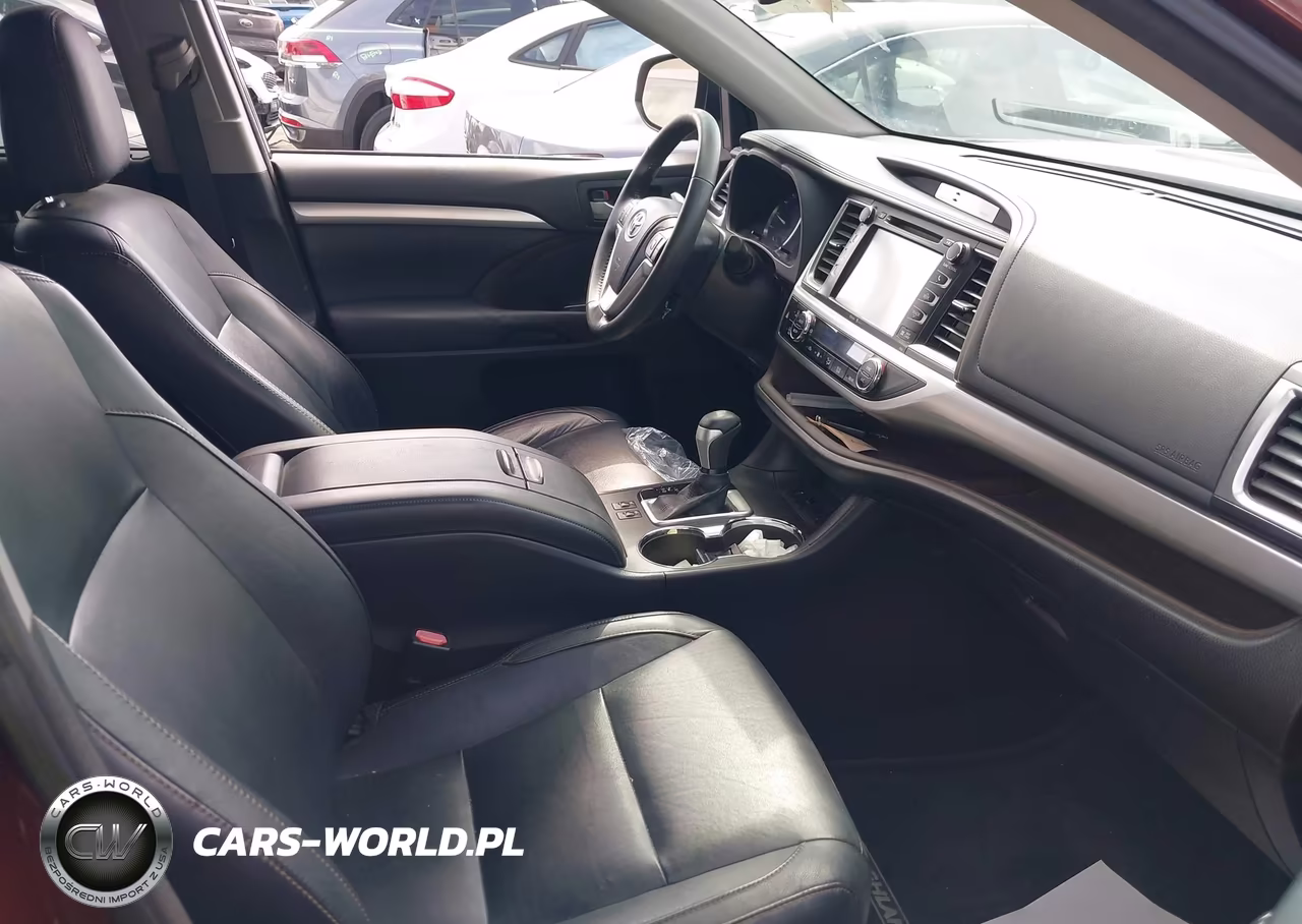 2014 Toyota Highlander Xle V6 VIN:5TDKKRFH1ES031461 - 5
