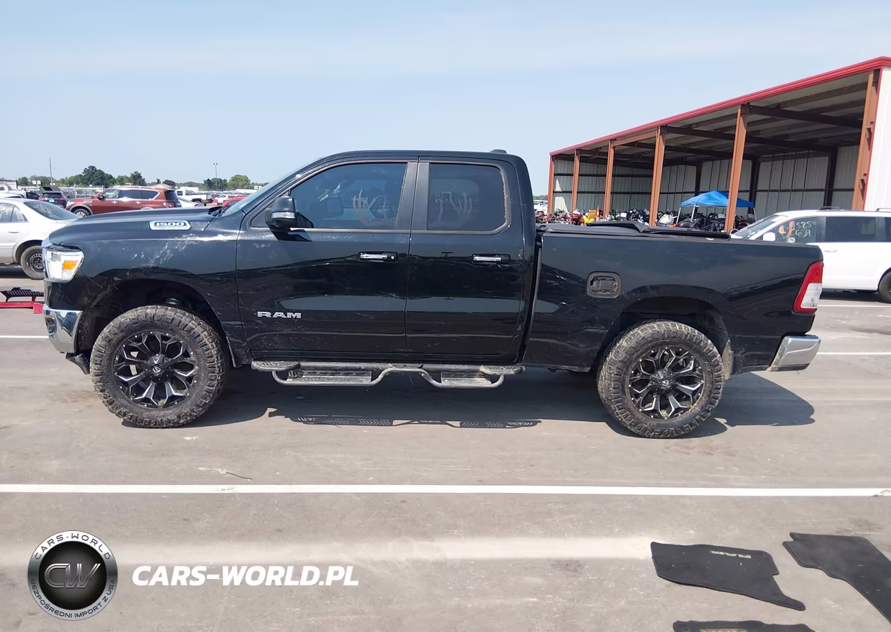 2020 Ram 1500 Big Horn 4X4 6'4 Box VIN:1C6SRFBT4LN258299 - 14