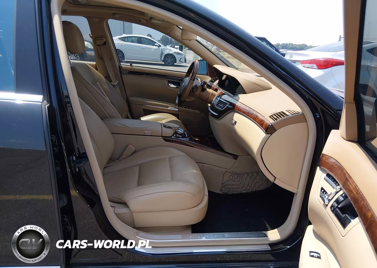 2010 Mercedes-Benz S 550 4Matic VIN:WDDNG8GB6AA351195 - 5