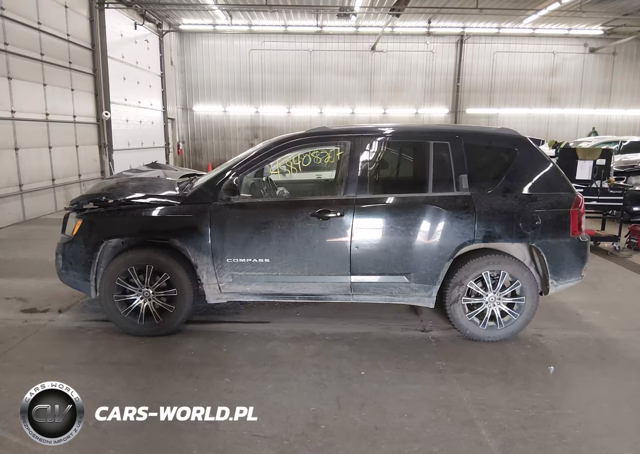 2014 Jeep Compass Latitude VIN:1C4NJDEB0ED766041 - 14