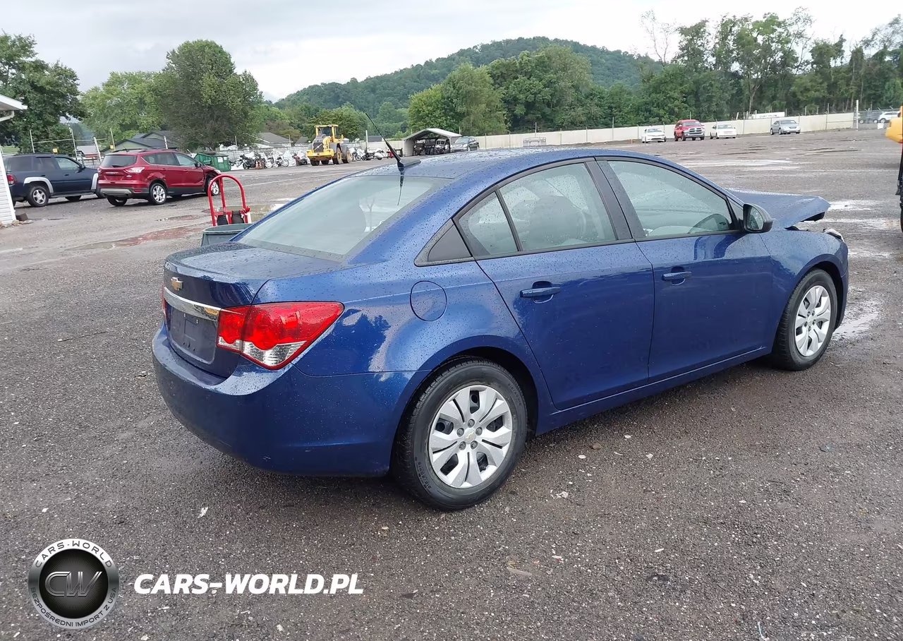 2013 Chevrolet Cruze Ls Auto VIN:1G1PA5SH3D7156874 - 4