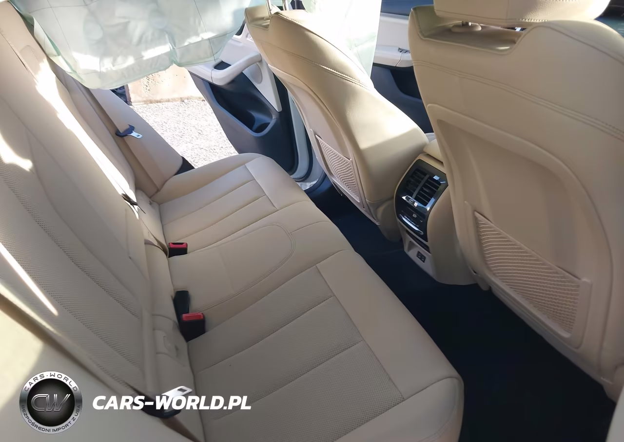 2022 BMW X4 xDrive30I VIN:5UX33DT07N9L91270 - 8