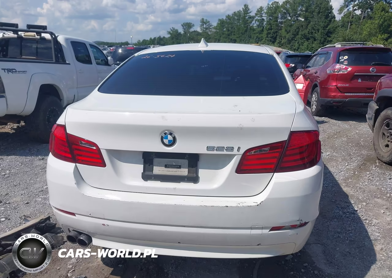 2013 BMW 528I VIN:WBAXG5C50DDY35400 - 16