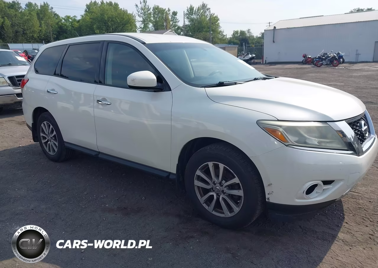 2015 Nissan Pathfinder S – zdjęcie 1 z 11