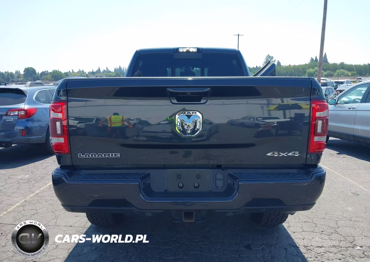 2020 Ram 2500 Laramie 4X4 6'4 Box VIN:3C6UR5FL9LG252679 - 16