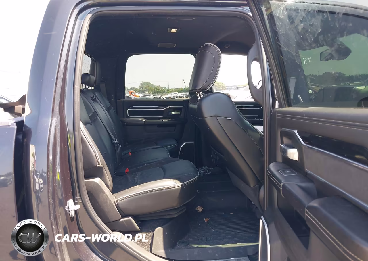 2020 Ram 2500 Laramie 4X4 6'4 Box VIN:3C6UR5FL9LG252679 - 8