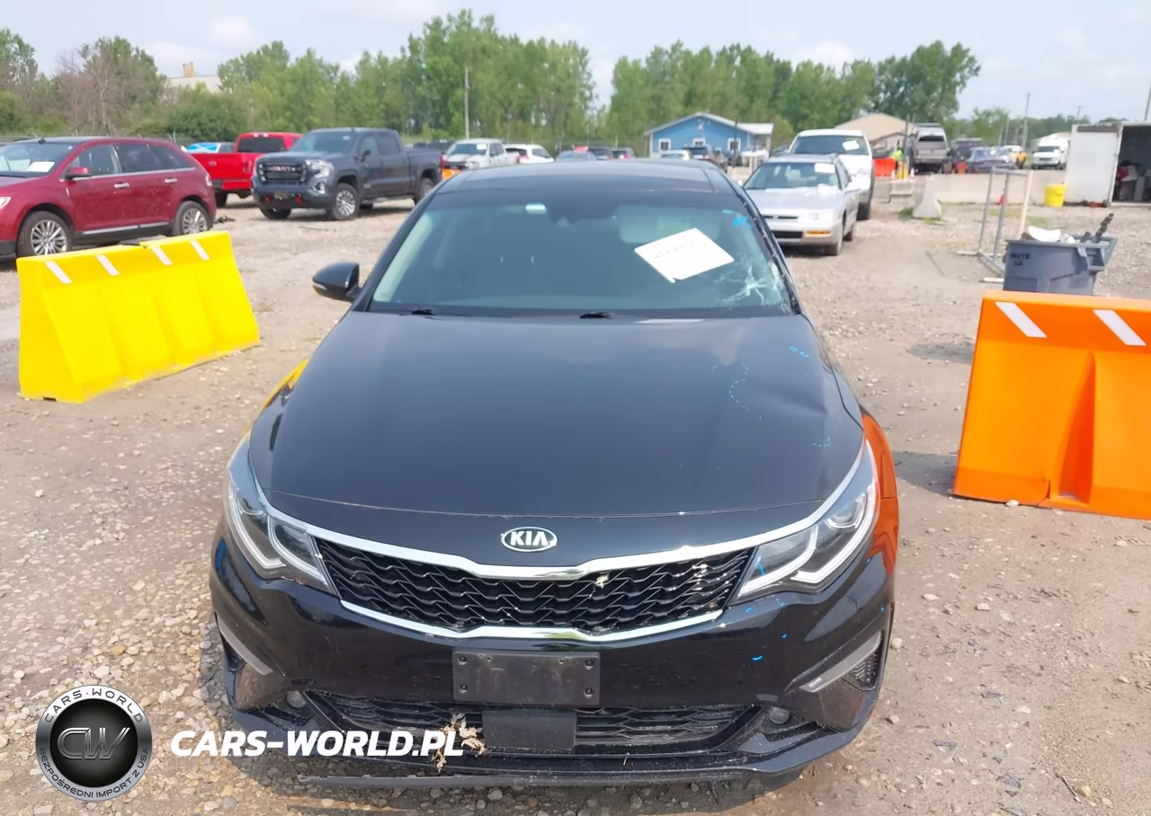 2019 Kia Optima Ex VIN:5XXGU4L10KG314537 - 13