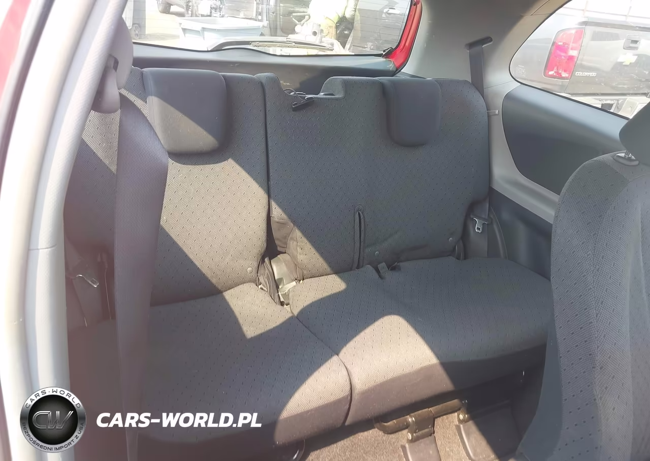 2010 Toyota Yaris VIN:JTDJT4K34A5295621 - 8
