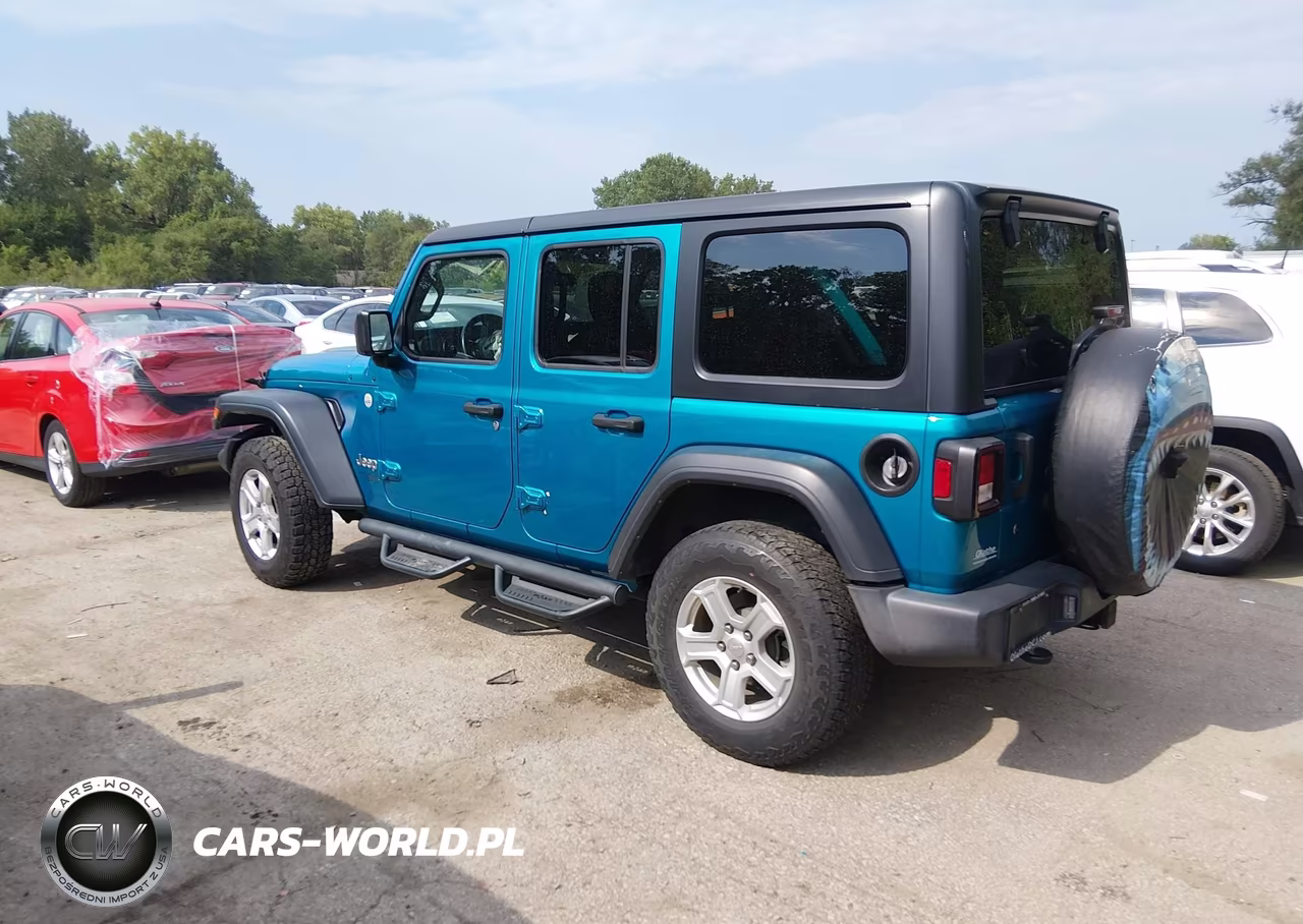 2020 Jeep Wrangler Unlimited Sport S 4X4 VIN:1C4HJXDG2LW174475 - 3