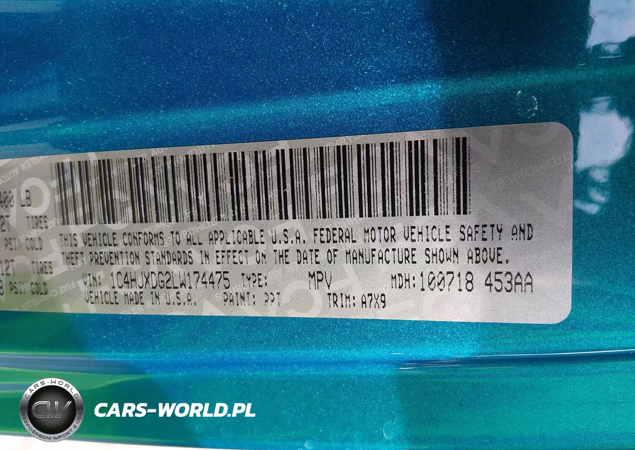 2020 Jeep Wrangler Unlimited Sport S 4X4 VIN:1C4HJXDG2LW174475 - 9