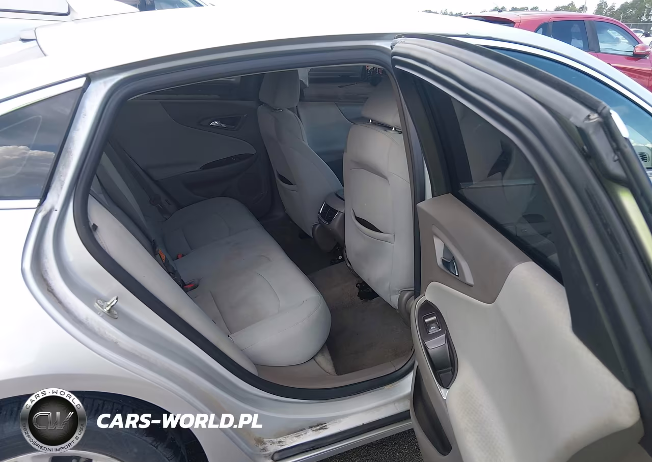 2017 Chevrolet Malibu 1Lt VIN:1G1ZE5STXHF203945 - 8