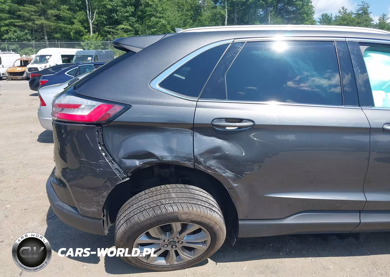 2019 Ford Edge Titanium VIN:2FMPK4K96KBB42605 - 16