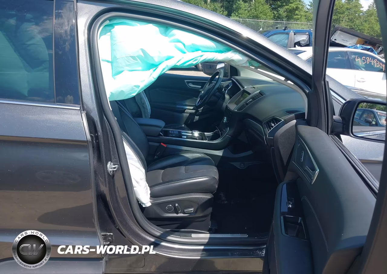 2019 Ford Edge Titanium VIN:2FMPK4K96KBB42605 - 5